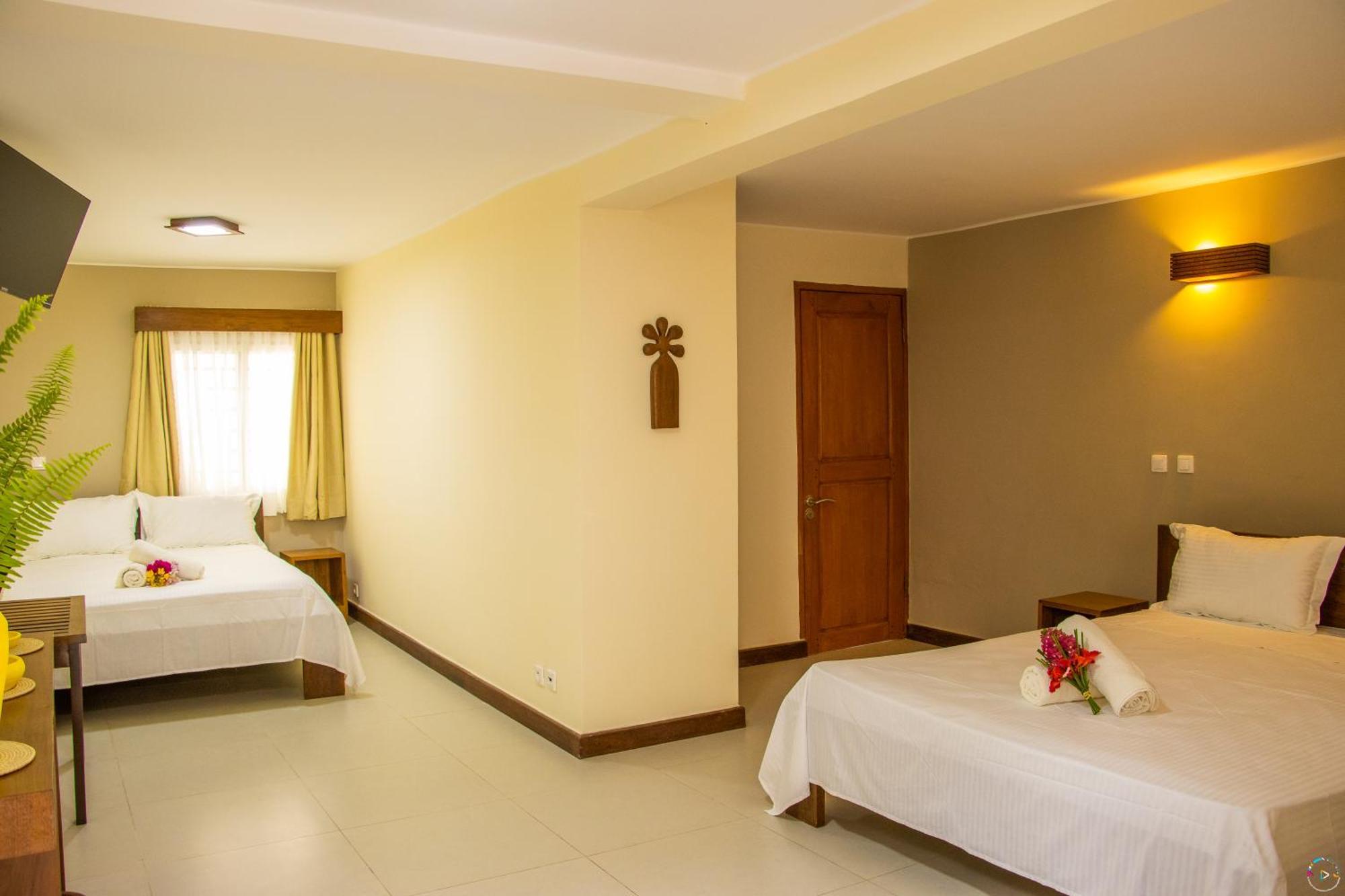 Hotel Baobab Cafe Morondava Dış mekan fotoğraf