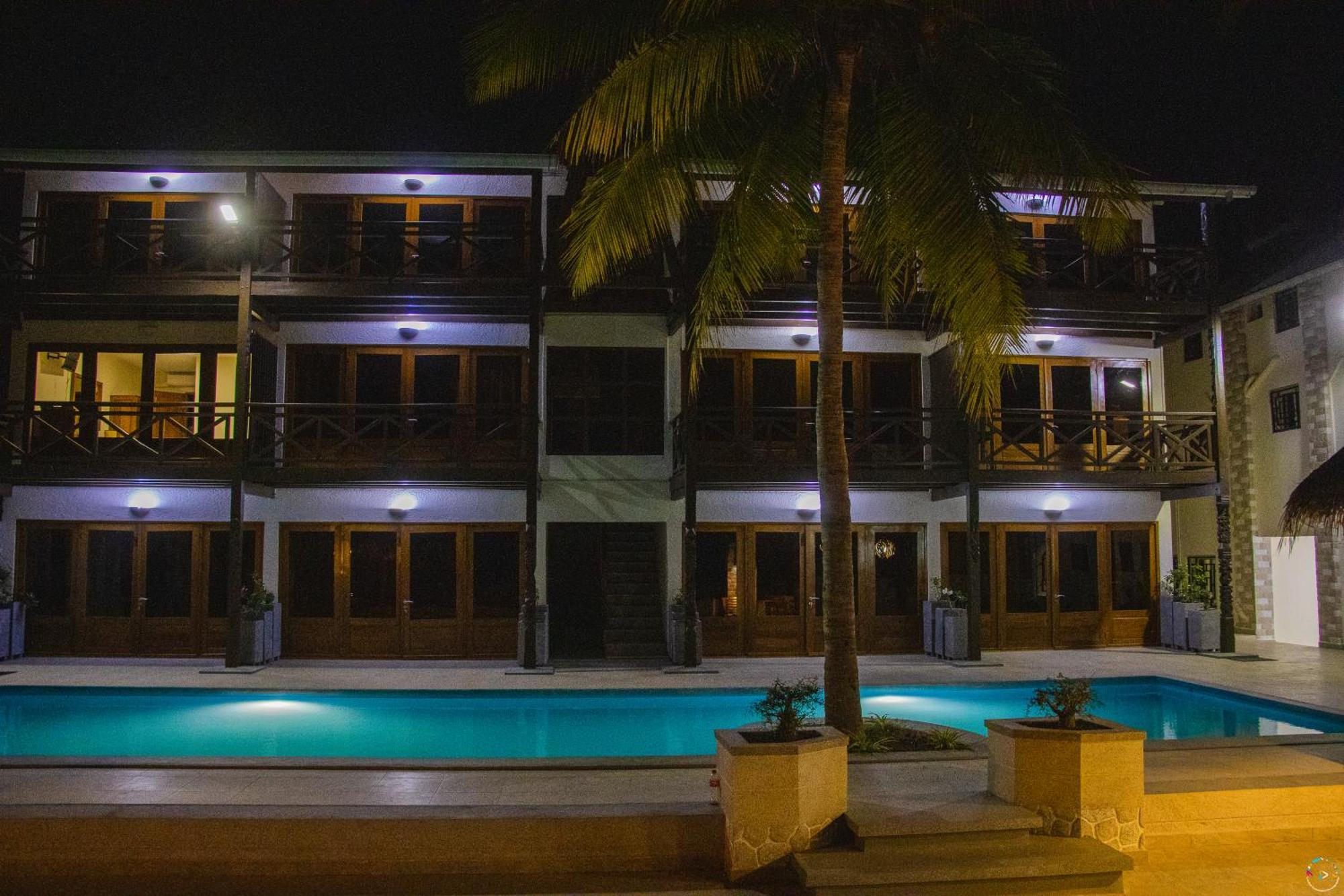 Hotel Baobab Cafe Morondava Dış mekan fotoğraf